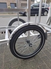 Mudguard and wheel protection